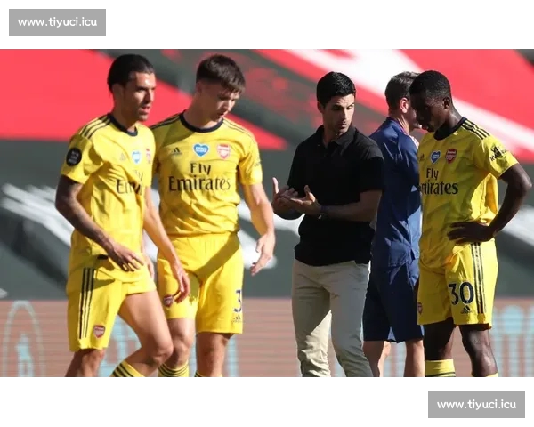 今日足坛风云再起豪门争冠新星爆发引发全球球迷热议持续升级态势 今日足坛风云再起豪门争冠新星爆发引发全球球迷热议持续升级态势