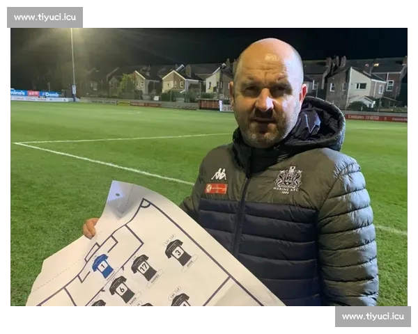 从数据透视足球客场表现的战术适应与心理博弈研究深度分析与趋势洞察 从数据透视足球客场表现的战术适应与心理博弈研究深度分析与趋势洞察