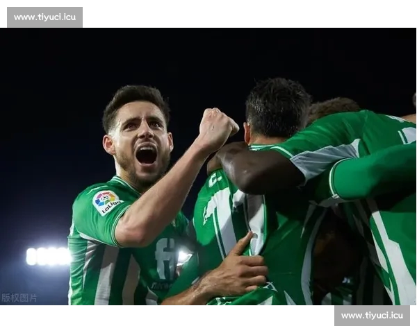 西甲最新排名解析强弱格局变化与争冠形势全景观察赛季走势深度解读 西甲最新排名解析强弱格局变化与争冠形势全景观察赛季走势深度解读