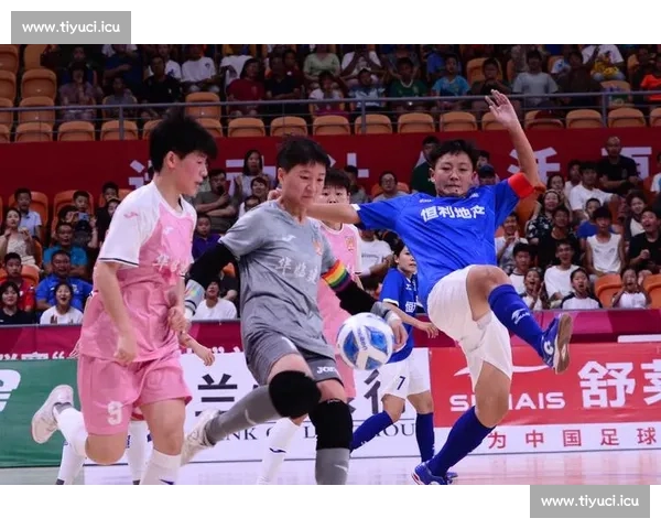 巅峰对决落幕劲旅逆转获胜引爆赛场热情